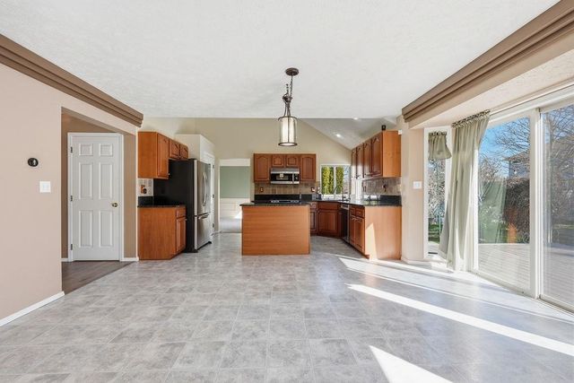 16520 N Dakota Ct, Spokane, WA 99208