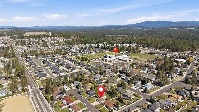 16520 N Dakota Ct, Spokane, WA 99208