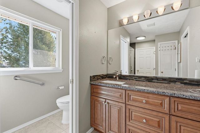 16520 N Dakota Ct, Spokane, WA 99208