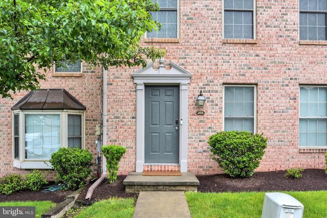 305 SADDLE RIDGE CT, Harrisburg, PA 17110