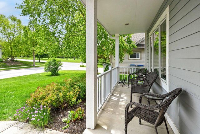 8540 W Euclid AVENUE, Milwaukee, WI 53227