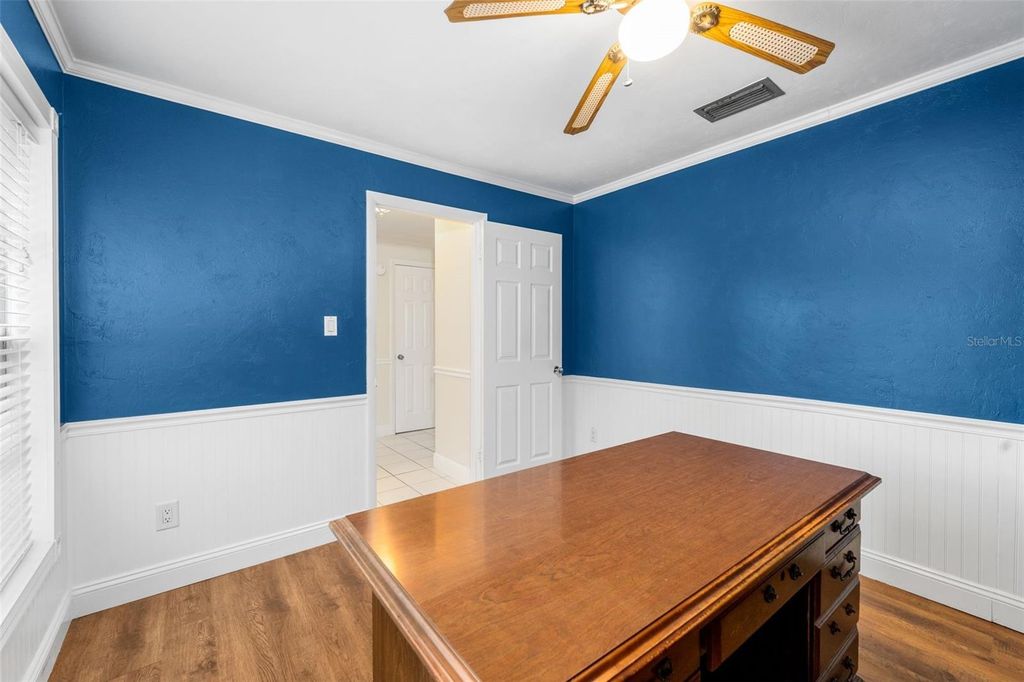 Image 13 of property listing at 1411 NW 47TH TERRACE, Gainesville, FL 32605