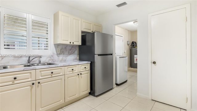 19200 NW 44th Avenue, Miami Gardens, FL 33055