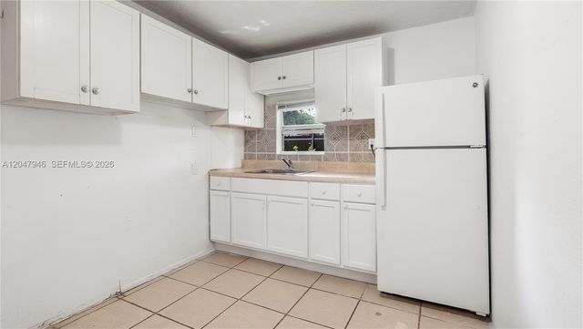 19200 NW 44th Avenue, Miami Gardens, FL 33055
