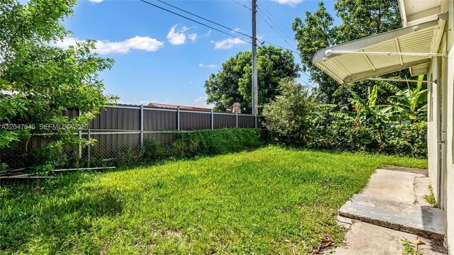 19200 NW 44th Avenue, Miami Gardens, FL 33055