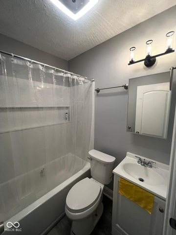 3290 Ralston Avenue, Indianapolis, IN 46218