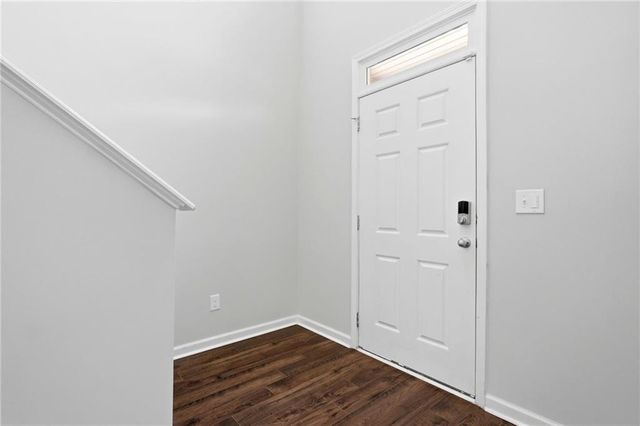 3132 Hawthorn Farm Boulevard, Loganville, GA 30052