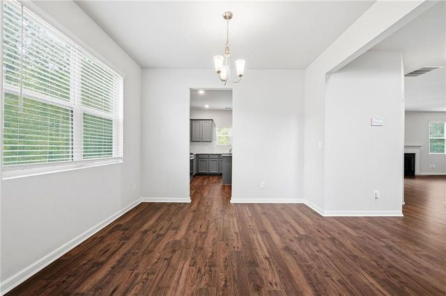 3132 Hawthorn Farm Boulevard, Loganville, GA 30052