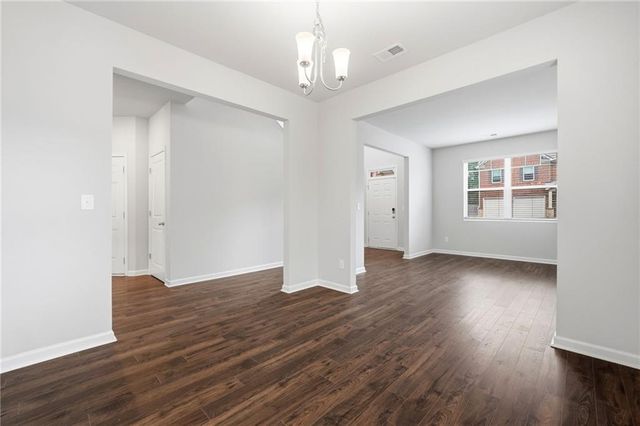 3132 Hawthorn Farm Boulevard, Loganville, GA 30052