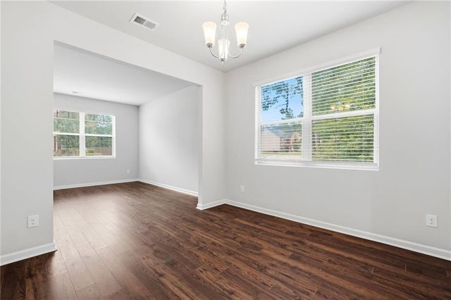 3132 Hawthorn Farm Boulevard, Loganville, GA 30052