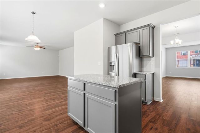 3132 Hawthorn Farm Boulevard, Loganville, GA 30052