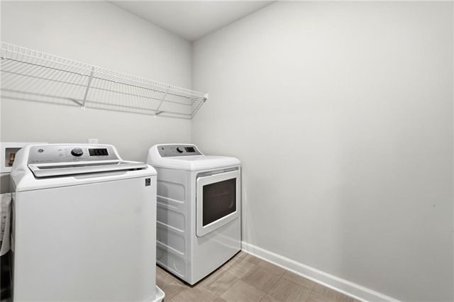 3132 Hawthorn Farm Boulevard, Loganville, GA 30052