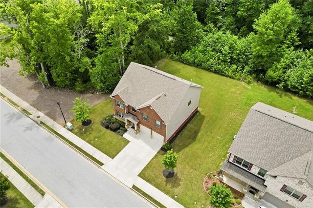 3132 Hawthorn Farm Boulevard, Loganville, GA 30052
