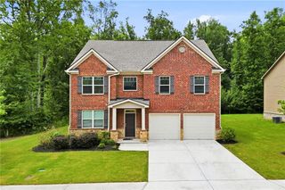 3132 Hawthorn Farm Boulevard, Loganville, GA 30052