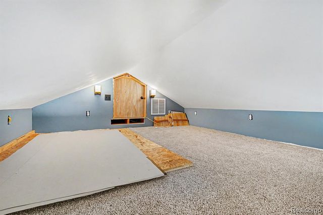 835 E Square Lake Road, Troy, MI 48085