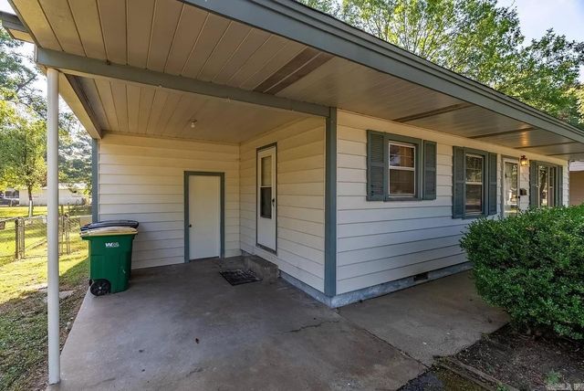 310 Kay St, North Little Rock, AR 72117