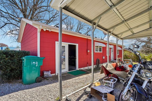 107 Highland Dr, Winchester, TN 37398