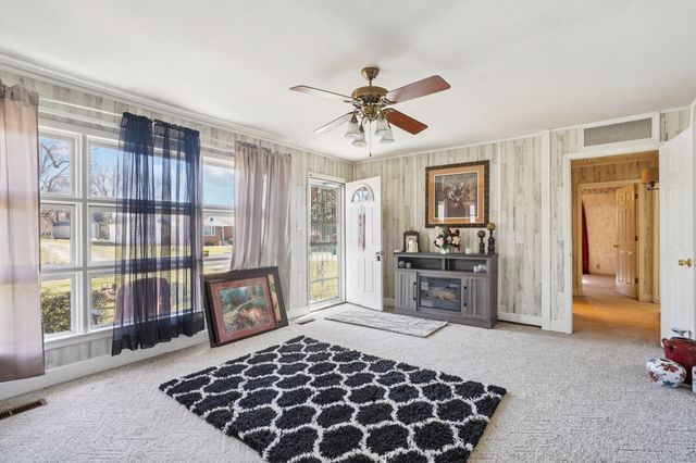 107 Highland Dr, Winchester, TN 37398