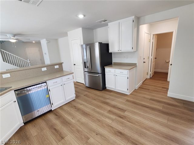 138 Cosmos Court, Las Vegas, NV 89183