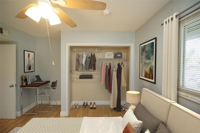 760 S VILLAGE DRIVE N 203, St Petersburg, FL 33716