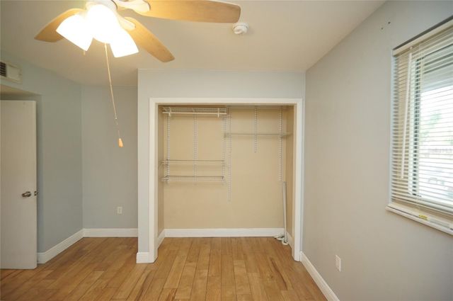 760 S VILLAGE DRIVE N 203, St Petersburg, FL 33716