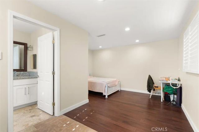 8911 Cattaraugus Avenue, Los Angeles, CA 90034