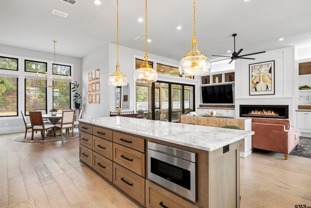 119 Ryder Cup Trail, Hideaway, TX 75771