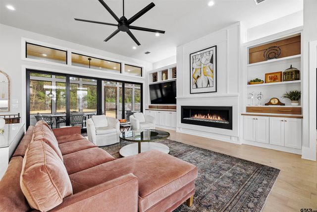 119 Ryder Cup Trail, Hideaway, TX 75771