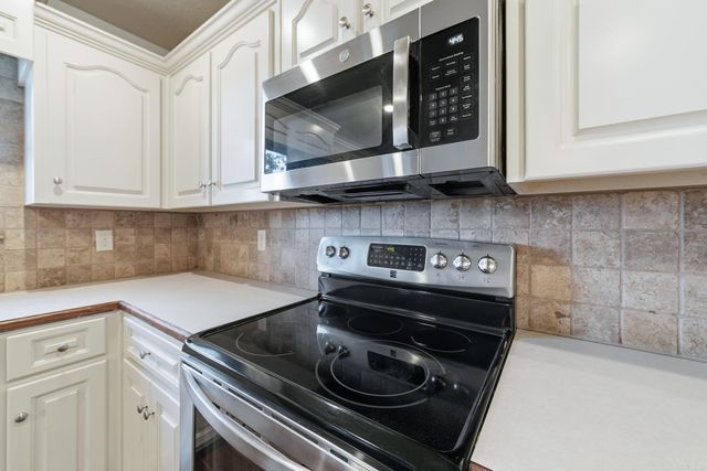 27 Highplains Drive, Cabot, AR 72023