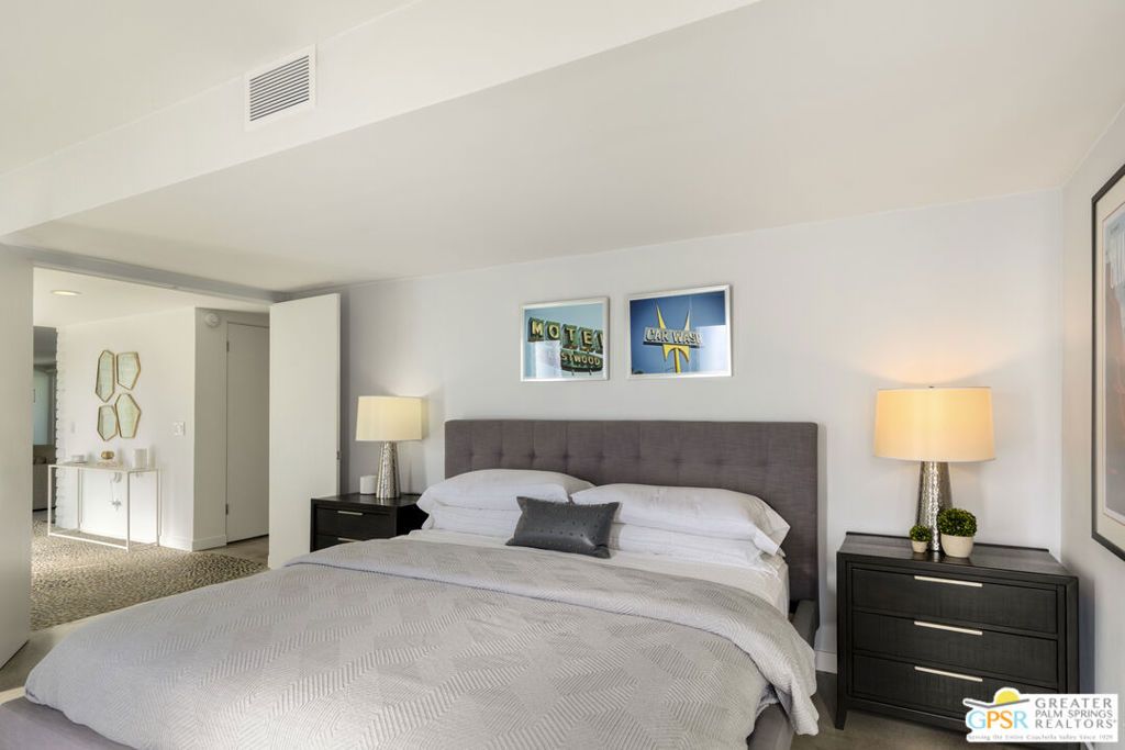 Image 29 of property listing at 1061 S Sagebrush Road, Palm Springs, CA 92264