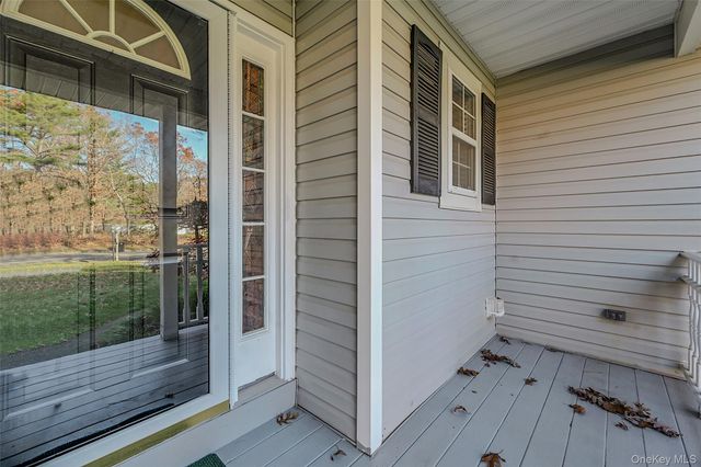 70 Gull Dip Road, Ridge, NY 11961