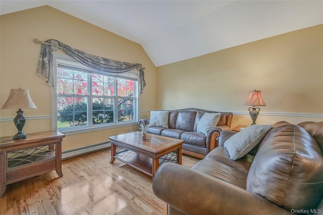 70 Gull Dip Road, Ridge, NY 11961