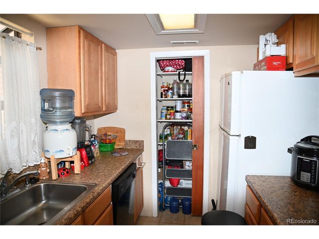 301 W Lehow Ave 21, Englewood, CO 80110