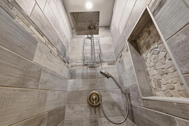 10300 SANDRIFT AVENUE, Englewood, FL 34224