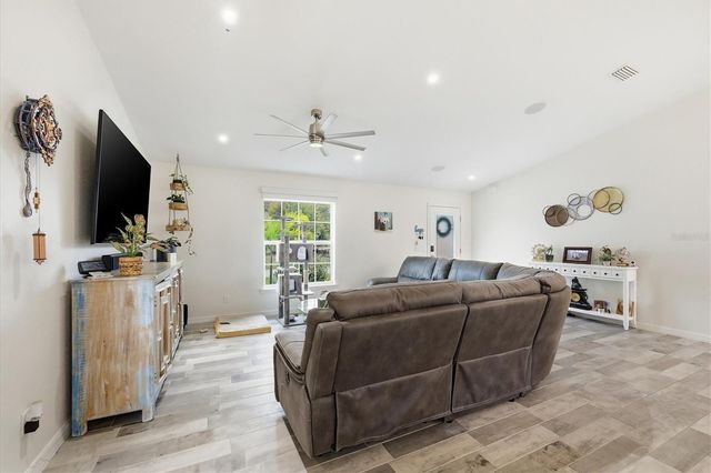 10300 SANDRIFT AVENUE, Englewood, FL 34224