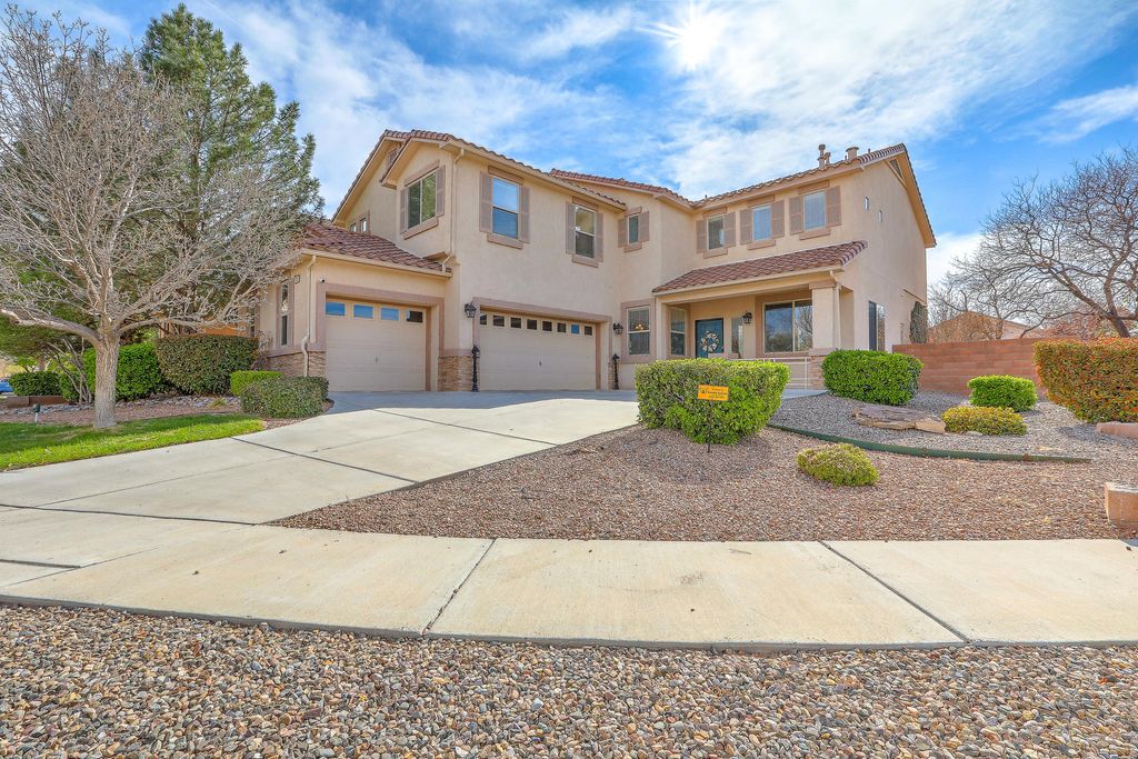 10451 VENTICELLO Drive NW, Albuquerque, NM 87114