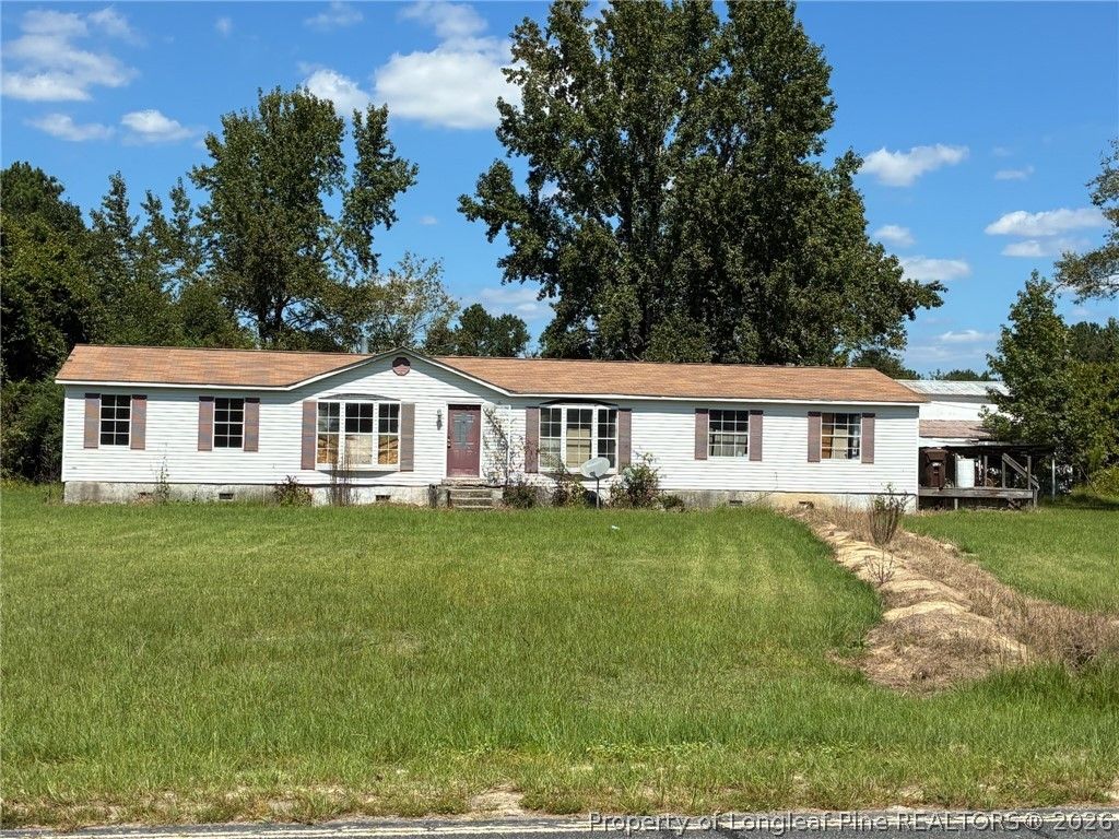 139 Teds Road, Parkton, NC 28371 — photo 2