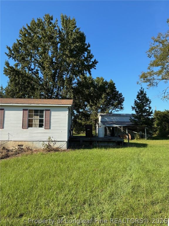 139 Teds Road, Parkton, NC 28371 — photo 4
