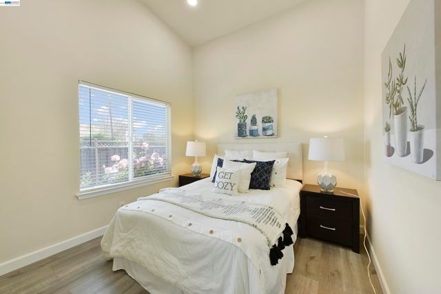 20 Yale Ct, San Ramon, CA 94583