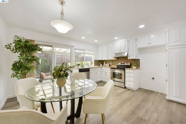 20 Yale Ct, San Ramon, CA 94583