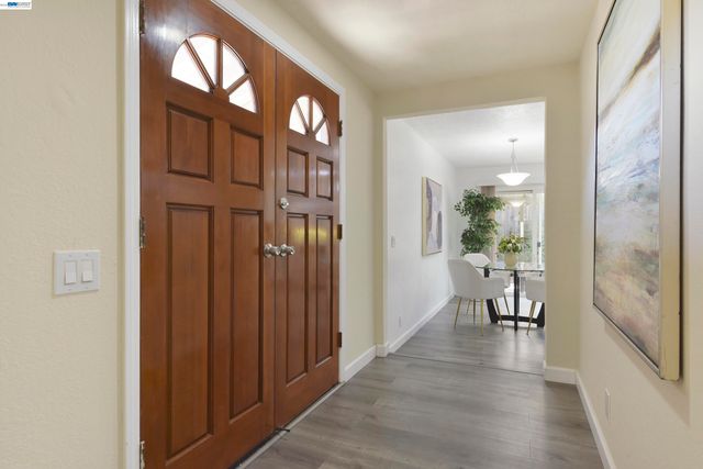 20 Yale Ct, San Ramon, CA 94583