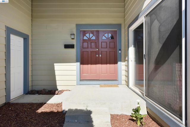 20 Yale Ct, San Ramon, CA 94583