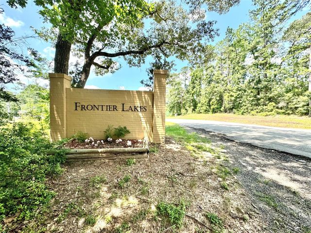 5291 Crockett Road, Willis, TX 77378