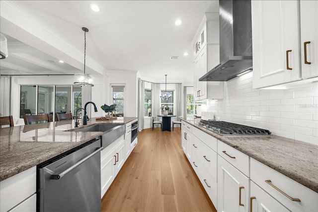 9227 TILLINGHAST DRIVE, Tampa, FL 33626