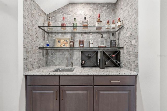 9227 TILLINGHAST DRIVE, Tampa, FL 33626