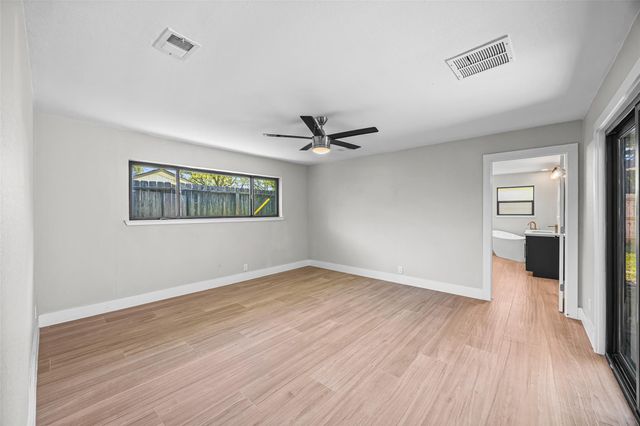 4907 Wigton Drive, Houston, TX 77096