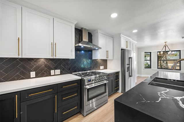 4907 Wigton Drive, Houston, TX 77096