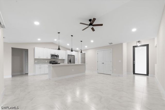 2619 23rd ST SW, Lehigh Acres, FL 33976