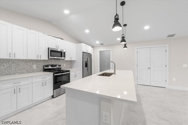 2619 23rd ST SW, Lehigh Acres, FL 33976
