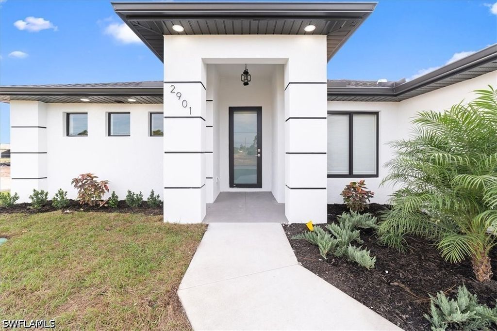 2619 23rd ST SW, Lehigh Acres, FL 33976